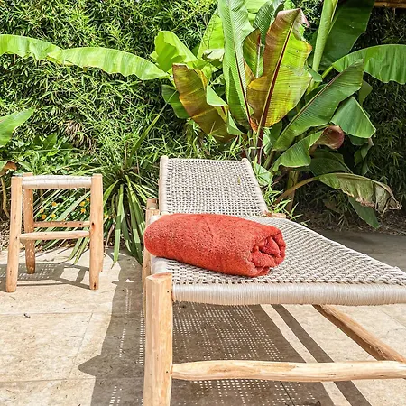 Charmante Avec Piscine Chauffée, Proximité Des Plages *